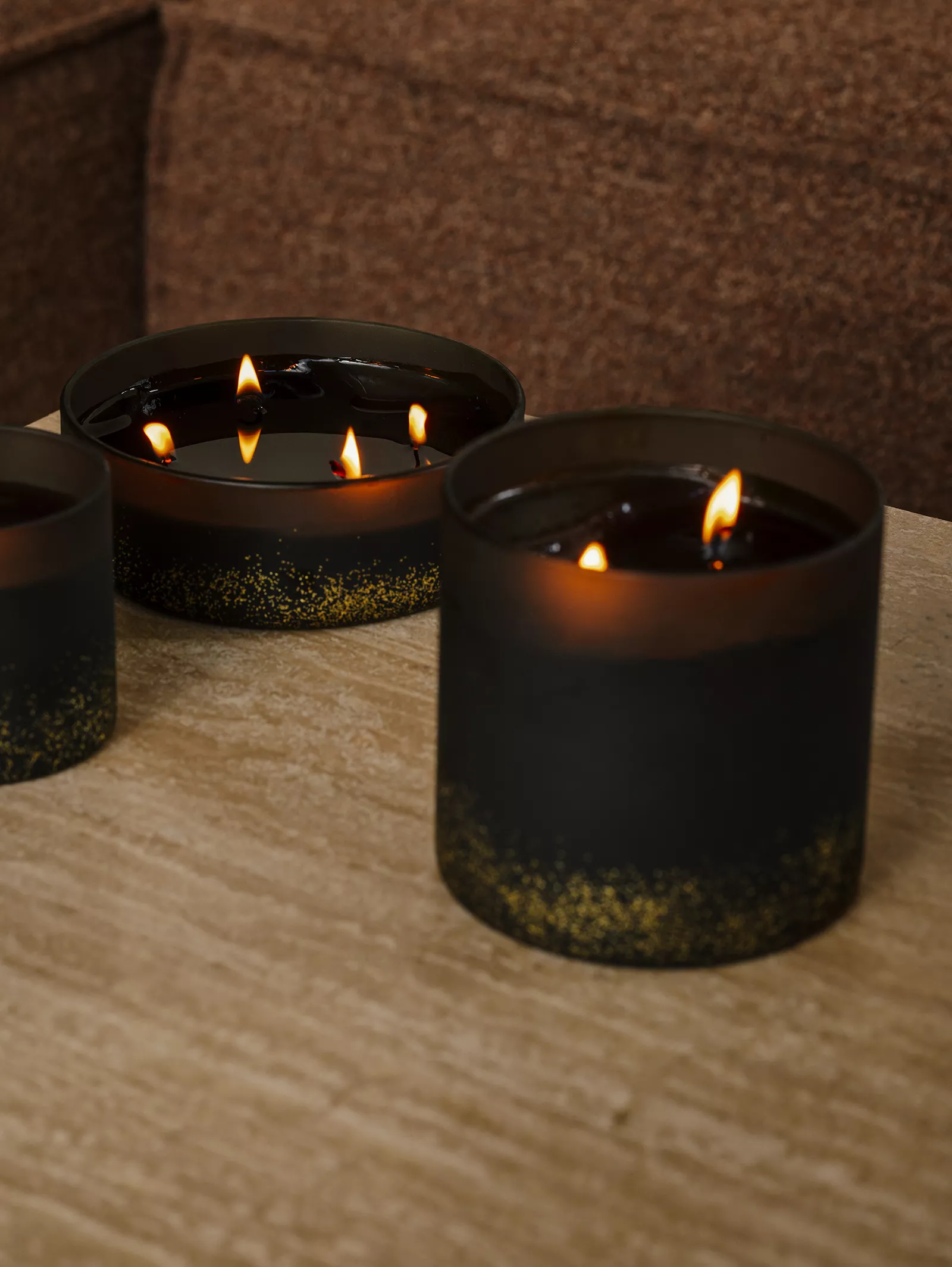 WinterGlow scented candle 2-wick