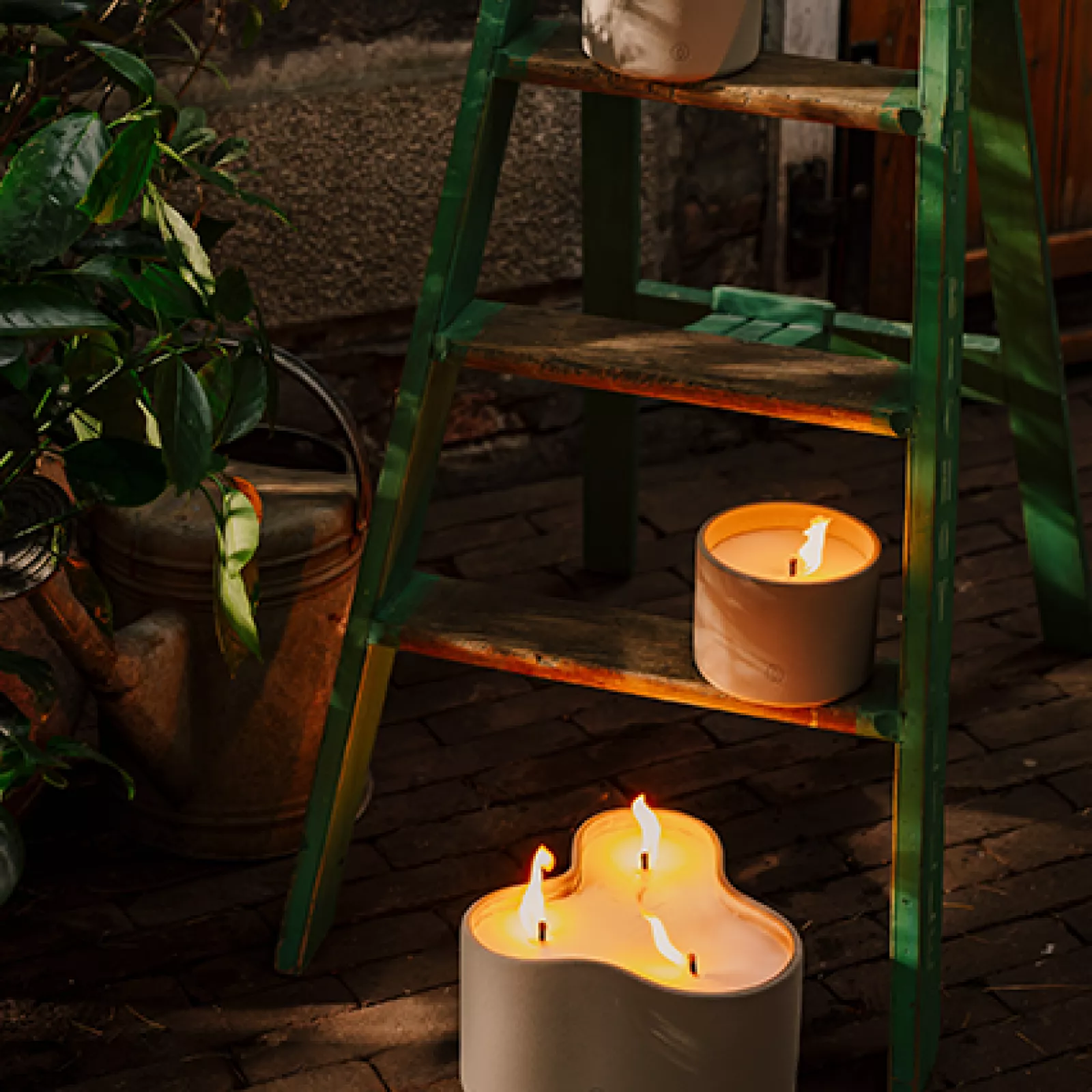 Iconic collection - outdoor candles