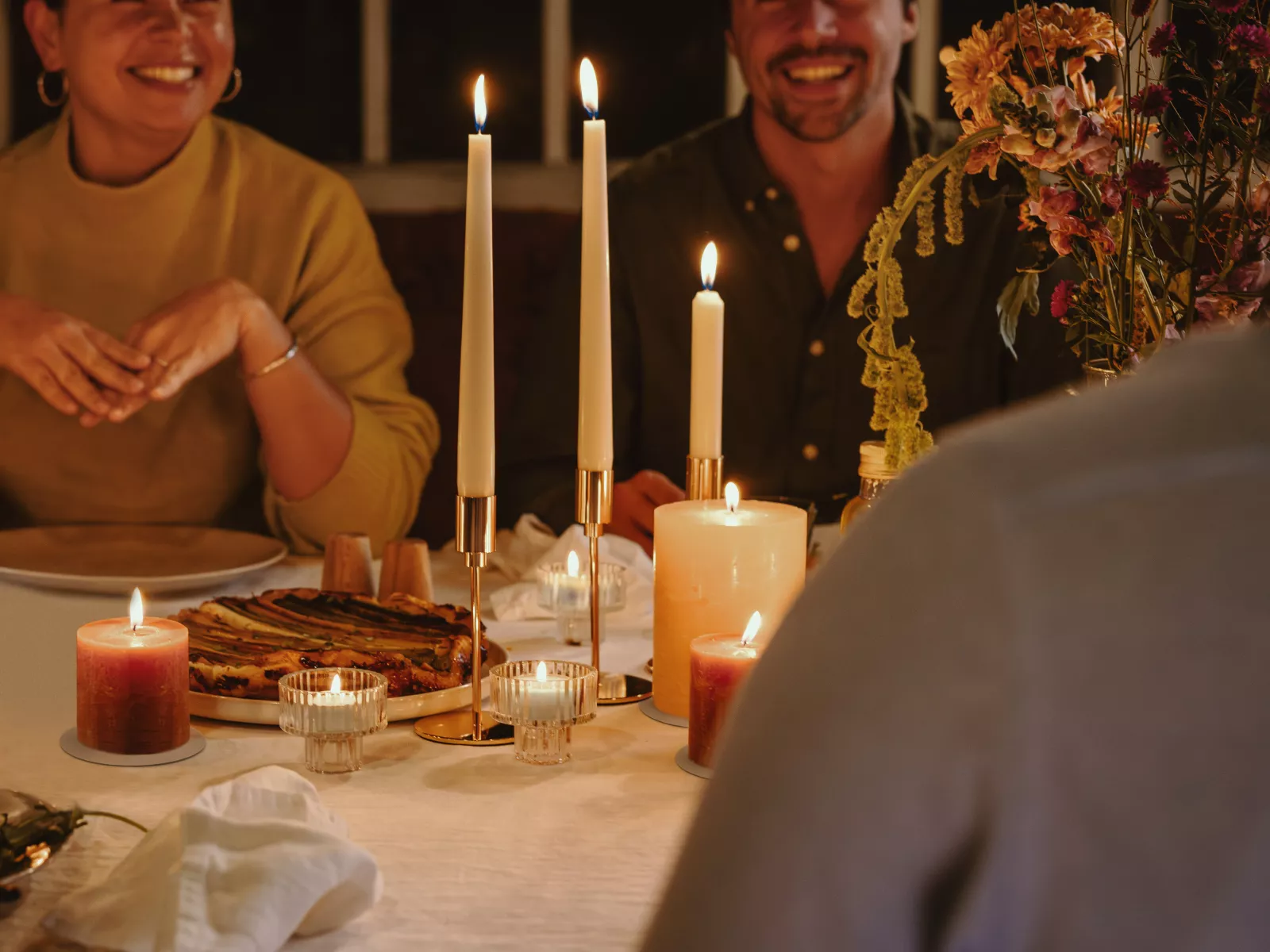 Aan tafel