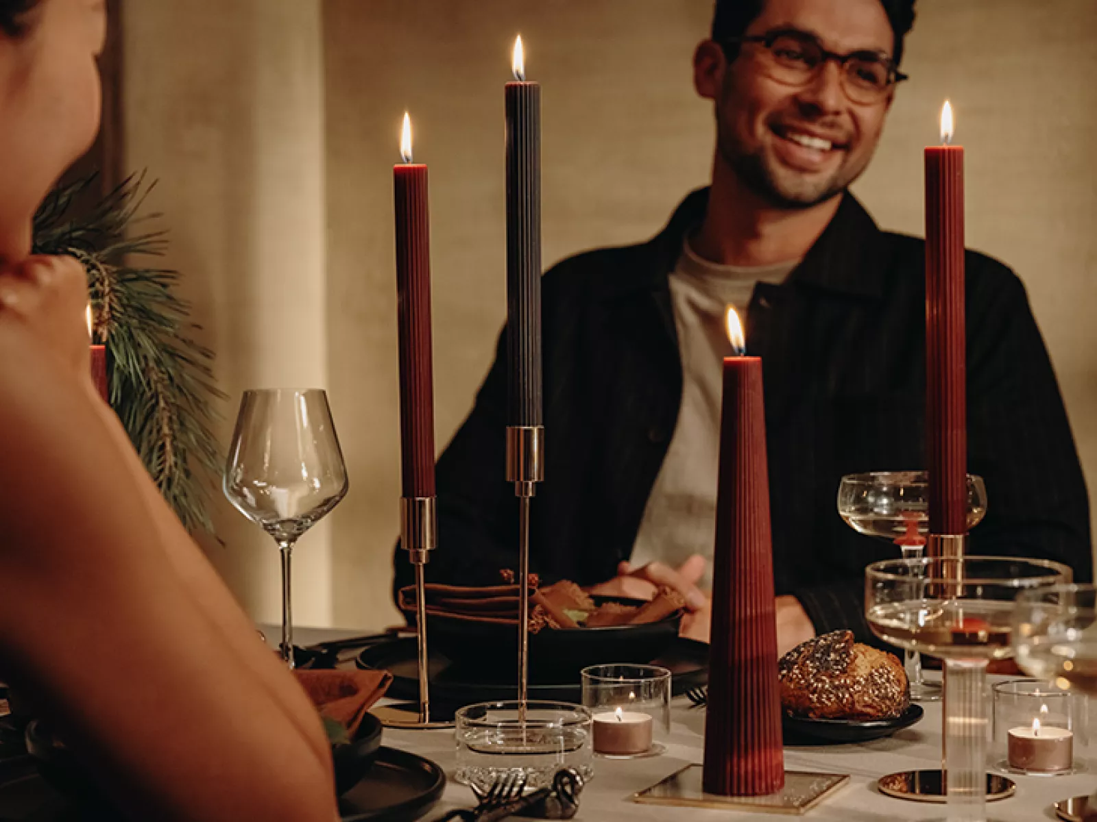 Christmas table styling tips 2