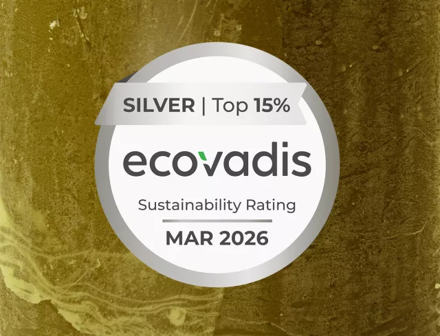 Ecovadis Silver logo on rustic candle